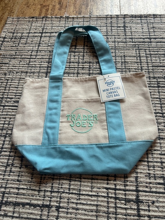 Trader Joe'S Handbags - Trader Joe's Pastel Canvas Tote Bag in Light Blue